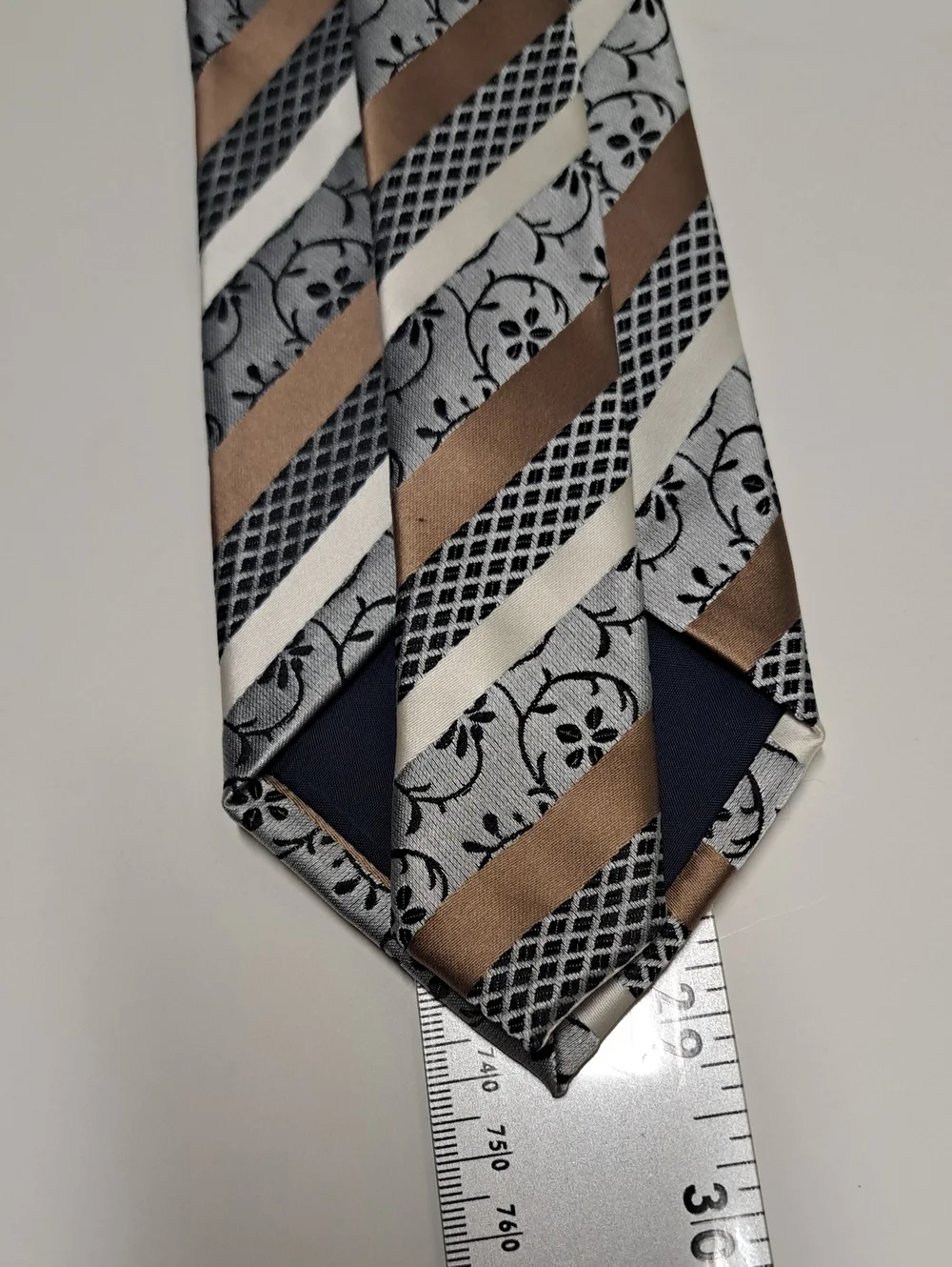 VITOROFOLO chic tie